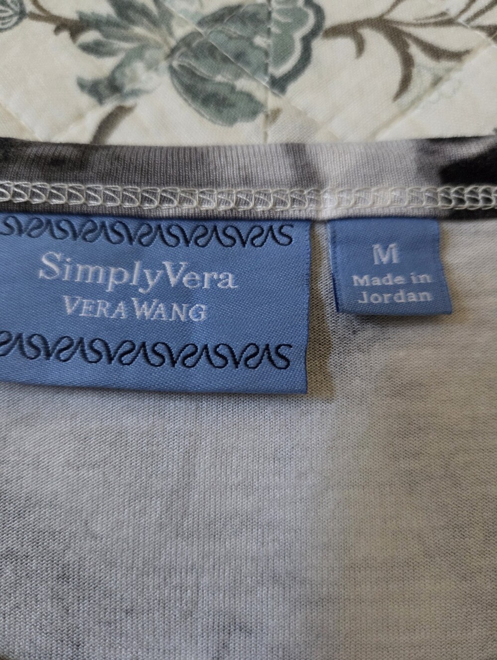 Simply Vera Vera Wang Gray & Black Abstract Short-Sleeve Tee - Picture 2 of 2